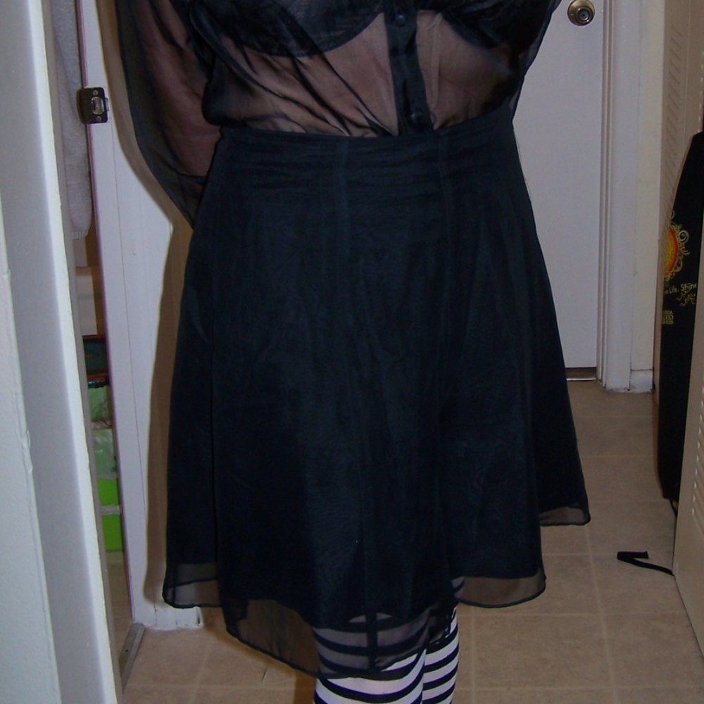 Meet your Posher, Theresa - Picture 5 of 16